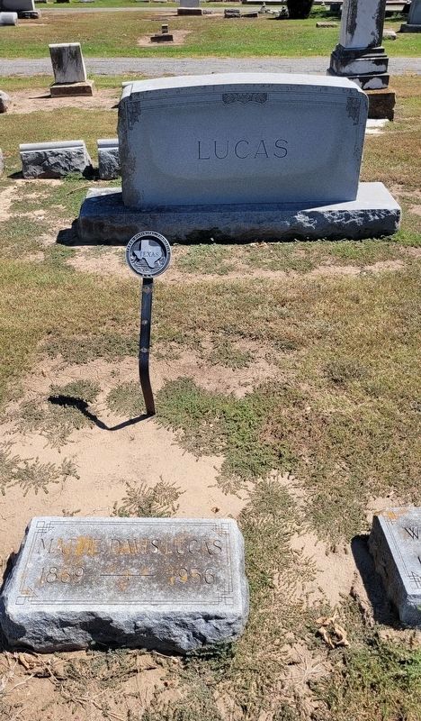 Mattie Davis Lucas Gravestone and the location of the missing marker image. Click for full size.