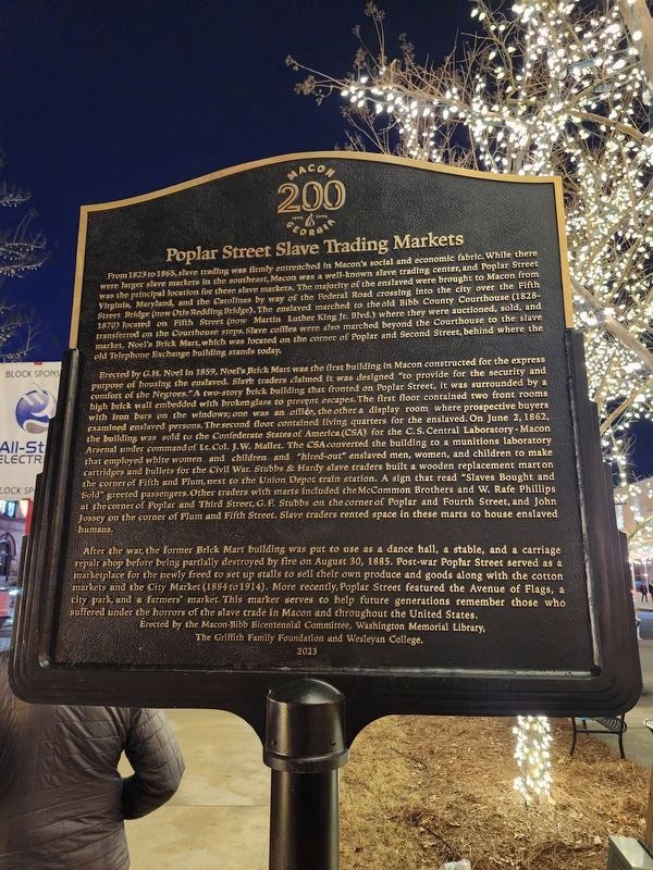 Poplar Street Slave Trading Markets Marker image. Click for full size.