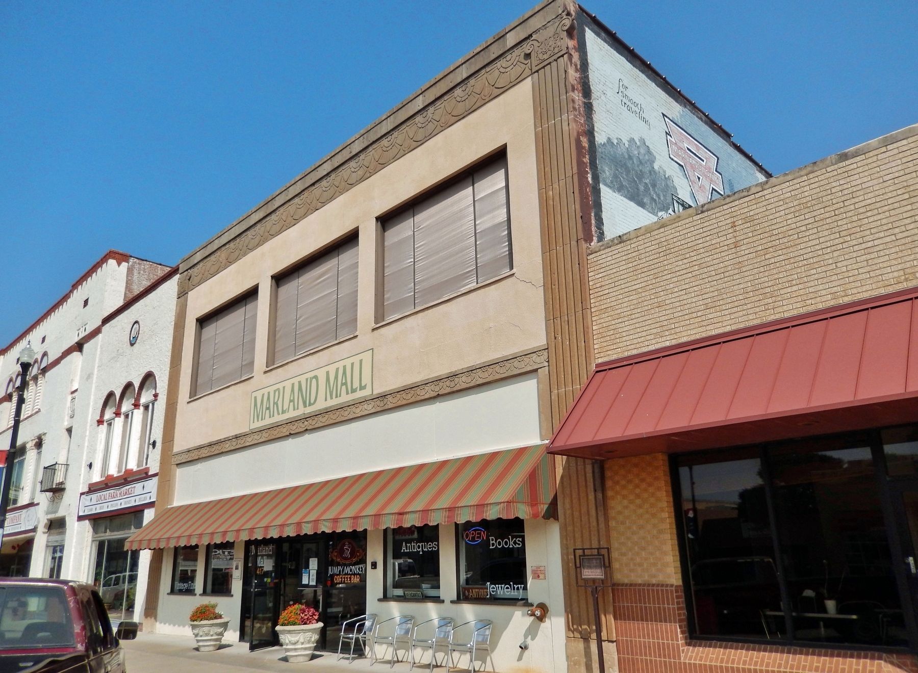 Montgomery Ward Building. Click for full size. Montgomery Ward Building image. Click for full size.