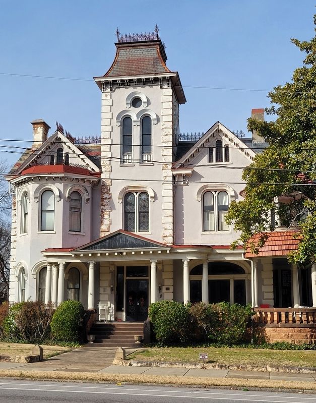 Penn-Wyatt Mansion. Click for full size. Penn-Wyatt Mansion image. Click for full size.