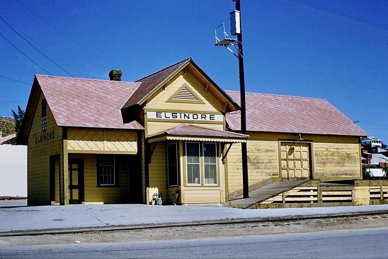 Santa Fe Station. Click for full size. Santa Fe Station image. Click for full size.