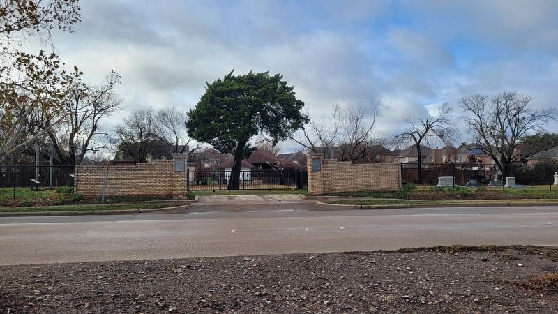 The view of the entrance to the Bethany Cemetery. Click for full size. The view of the entrance to the Bethany Cemetery image. Click for full size.