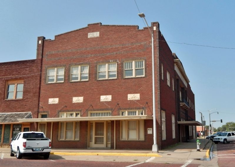 Gill Funeral Home (<i>east elevation</i>). Click for full size. Gill Funeral Home (<i>east elevation</i>) image. Click for full size.