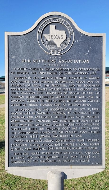 Park of Old Settlers Association of Grayson County Marker. Click for full size. Park of Old Settlers Association of Grayson County Marker image. Click for full size.