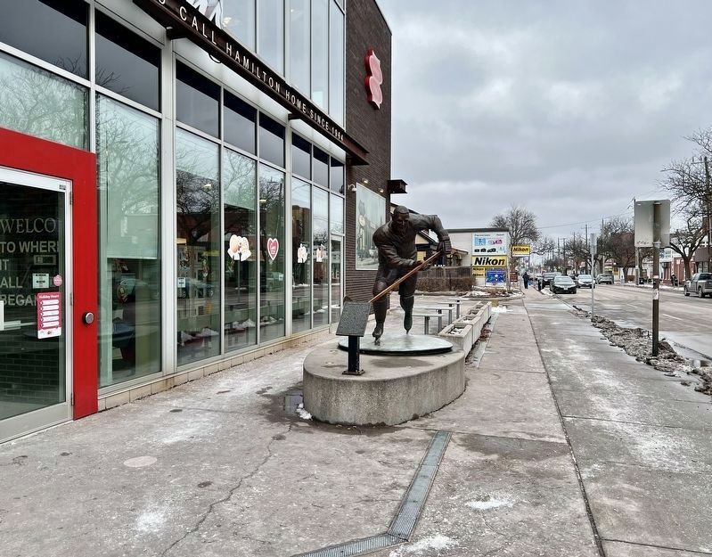 Miles Gilbert "Tim" Horton marker and statue. Click for full size. Miles Gilbert "Tim" Horton marker and statue image. Click for full size.