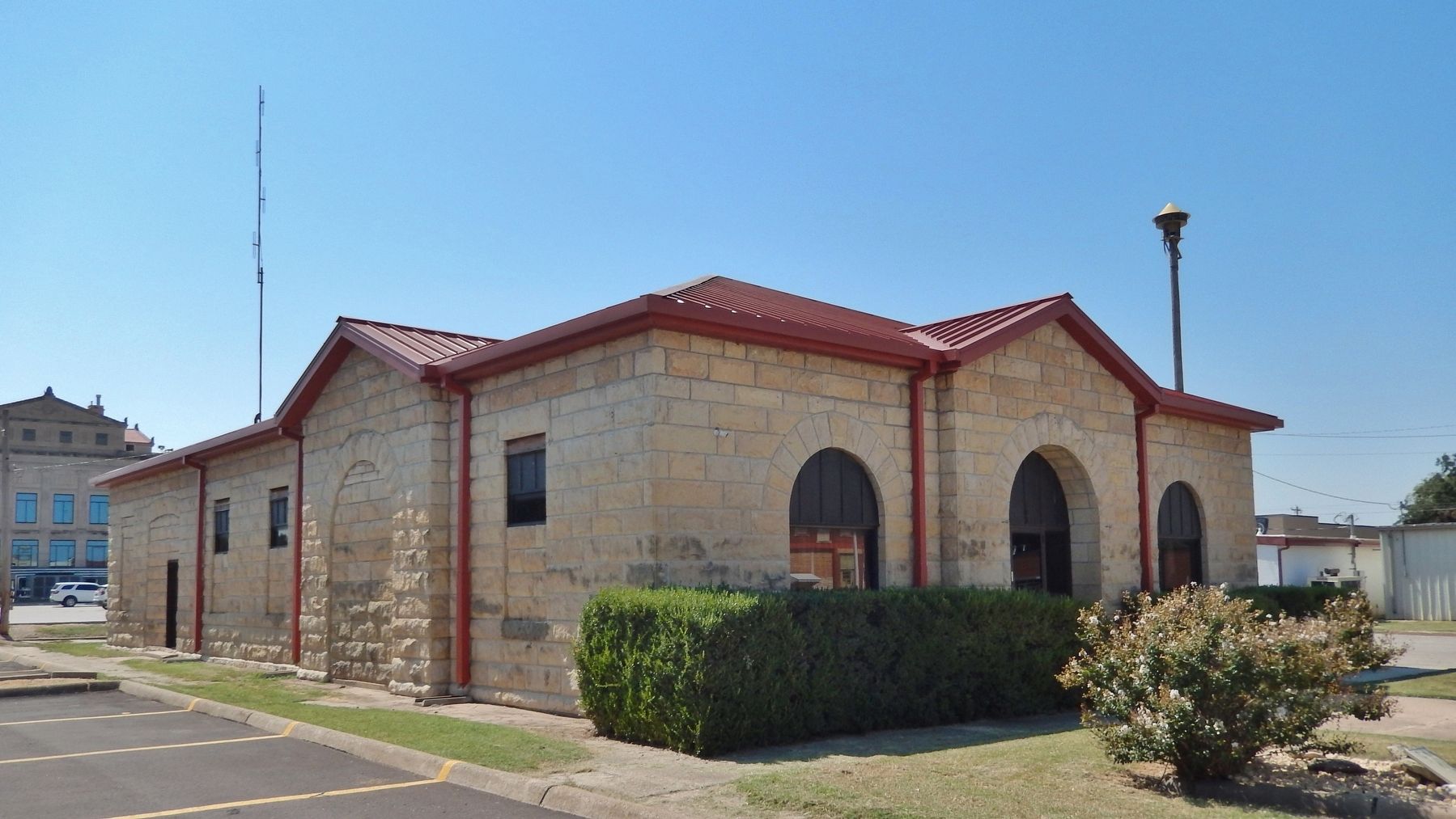 Newkirk City Hall (<i>northeast elevation</i>). Click for full size. Newkirk City Hall (<i>northeast elevation</i>) image. Click for full size.