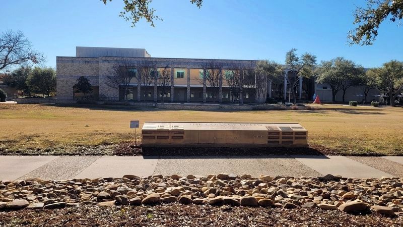The view of the Student Union Building (former location) and Marker from the Windsor Mall image. Click for full size.