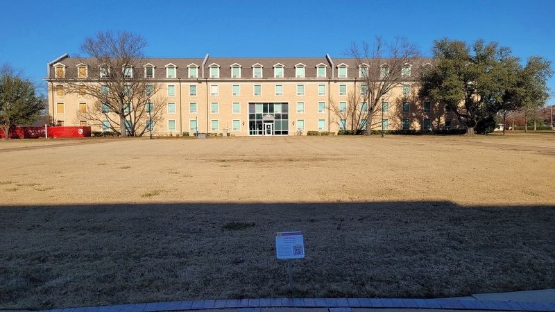 The Old Main (former location) and Marker image. Click for full size.