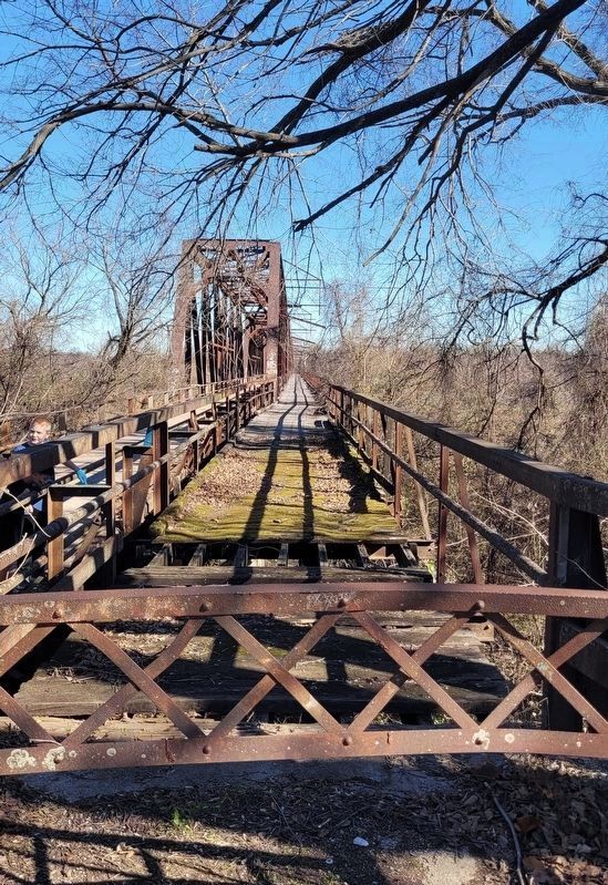 The wagon shelf on Carpenters Bluff Bridge. Click for full size. The wagon shelf on Carpenters Bluff Bridge image. Click for full size.