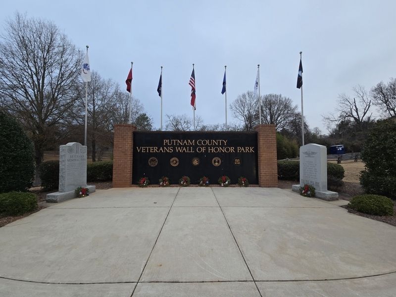 Putnam County Veterans Wall of Honor. The subject monument is to the right image. Click for full size.