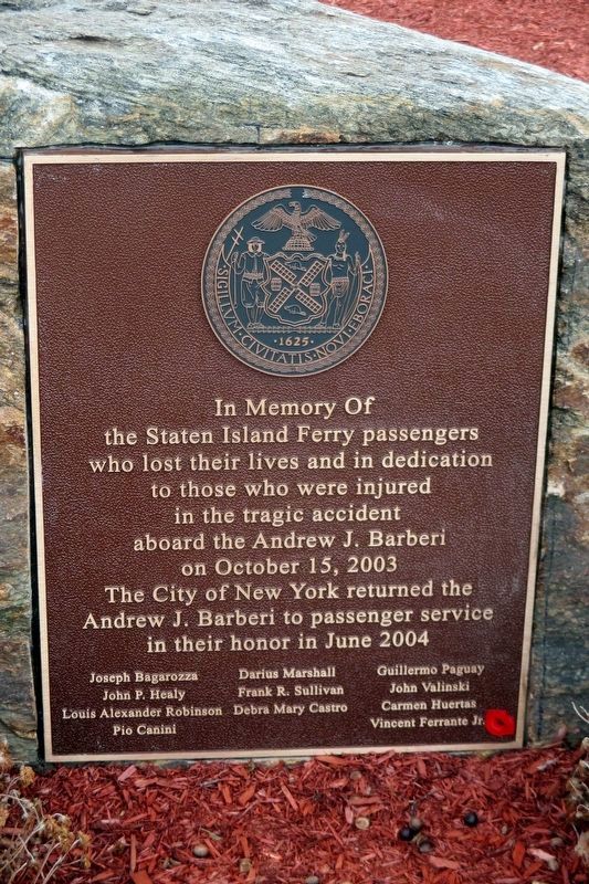 In Memory of the Staten Island Ferry passengers plaque image. Click for full size.