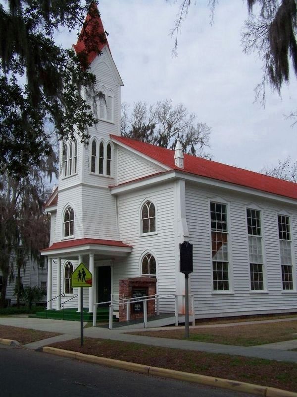 Tabernacle Baptist Church and Marker image. Click for full size.
