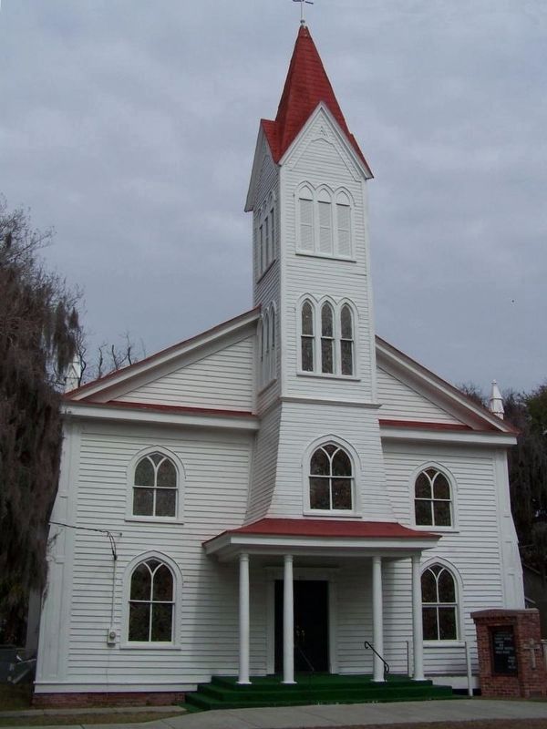 Tabernacle Baptist Church at 911 Craven Street, Beaufort image. Click for full size.