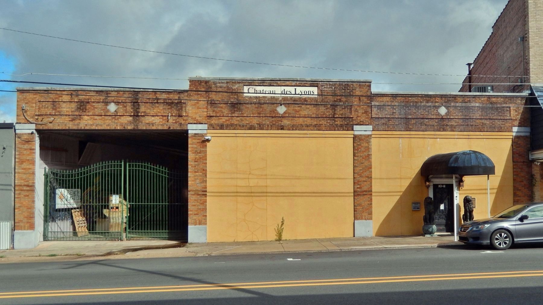 The LeCroy Building Chateau de Lyons (<i>west/front elevation</i>). Click for full size. The LeCroy Building Chateau de Lyons (<i>west/front elevation</i>) image. Click for full size.