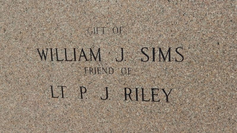 Lt. Paul James Riley Marker (<i>back side</i>) image. Click for full size.