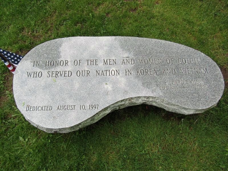 Korea and Vietnam Memorial Bench. Click for full size. Korea and Vietnam Memorial Bench image. Click for full size.