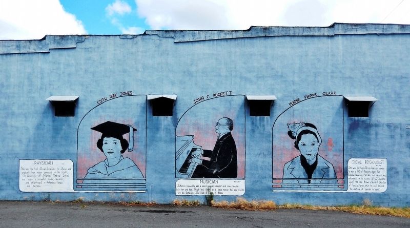 John C. Puckett Mural image. Click for full size.