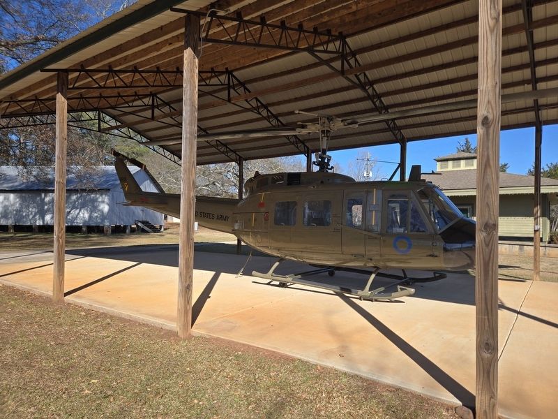 Right side of 1968 Bell Iroquois UH-1 image. Click for full size.