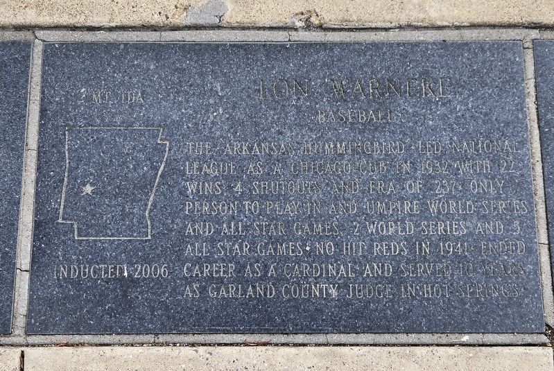 Lon Warneke Marker. Click for full size. Lon Warneke Marker image. Click for full size.