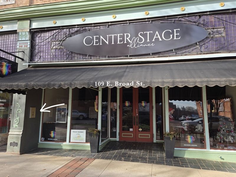 Former Sloan's Hardware Store. Marker indicated by the arrow image. Click for full size.