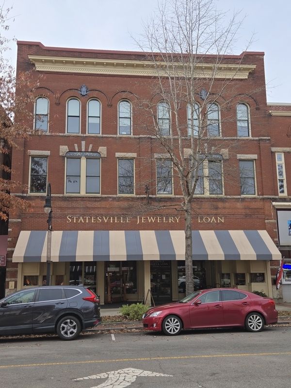 Full view of Wallace Building, currently Statesville Jewelry and Loan image. Click for full size.