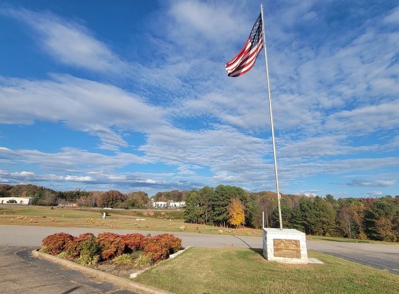 Danville Memorial Gardens image. Click for full size.