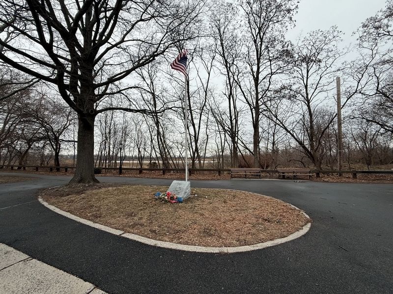 Veterans Memorial image. Click for full size.