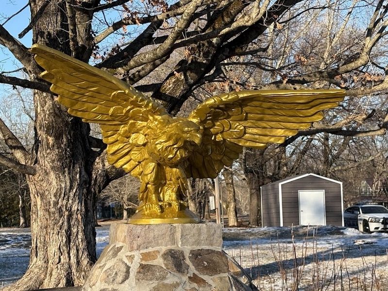 The Golden Eagle image. Click for full size.