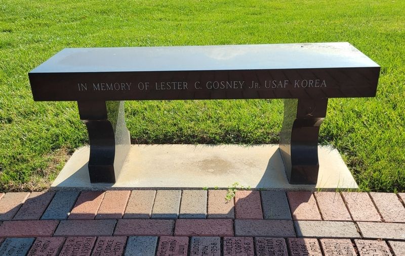 Korean War Memorial Bench image. Click for full size.