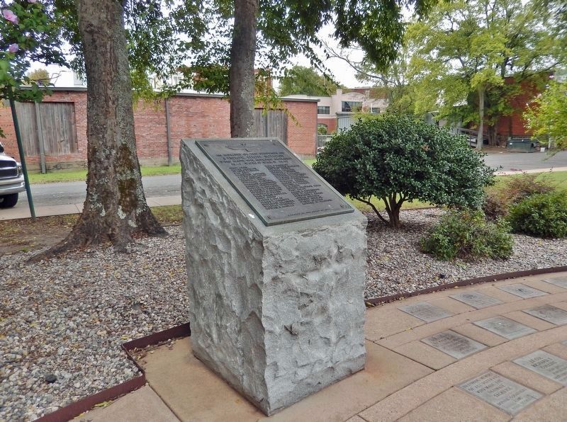 In Memory of the Students of Senior High School Who Made the Supreme Sacrifice Marker image. Click for full size.