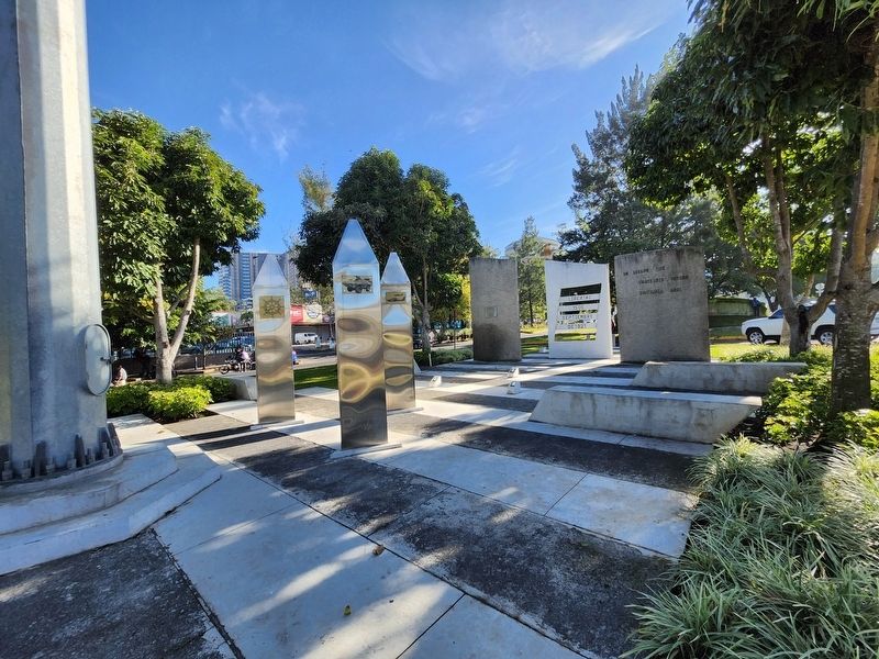 Bicentenario de Guatemala Memorial. Click for full size. Bicentenario de Guatemala Memorial image. Click for full size.