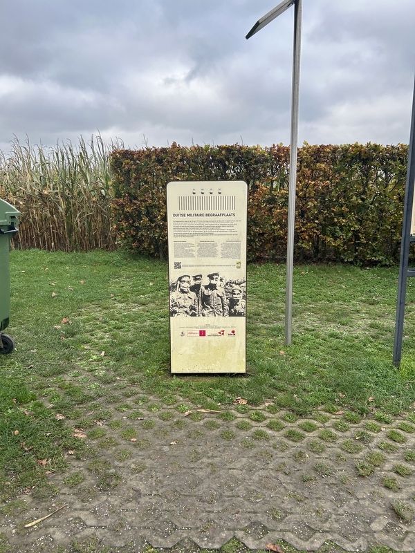 Duitse Militaire Begraafplaats Marker image. Click for full size.