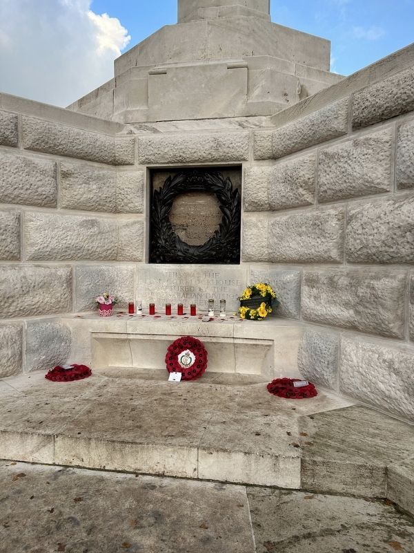 Tyne Cot Blockhouse Marker. Click for full size. Tyne Cot Blockhouse Marker image. Click for full size.