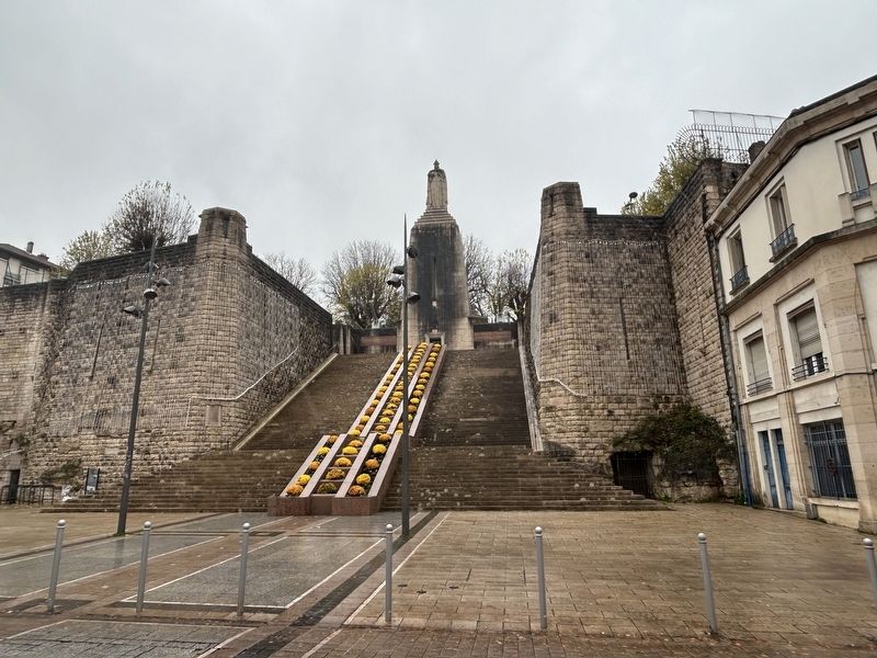 Monument à la Victoire et aux Soldats de Verdun (XXe siècle) Marker. Click for full size. Monument à la Victoire et aux Soldats de Verdun (XXe siècle) Marker image. Click for full size.