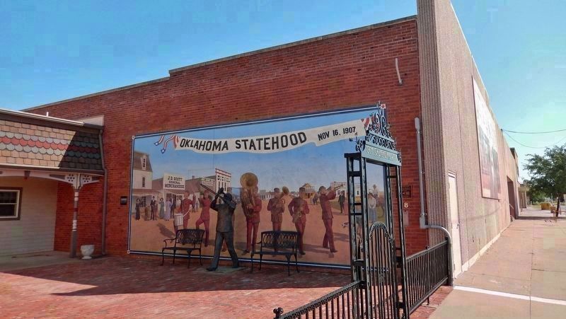 Statehood Day Marker & Mural image. Click for full size.
