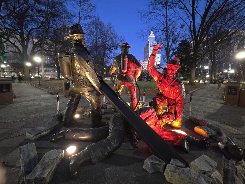 The North Carolina Fallen Firefighters Memorial image. Click for full size.