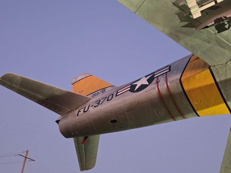 Tail fin with serial no. 53-1370 image. Click for full size.