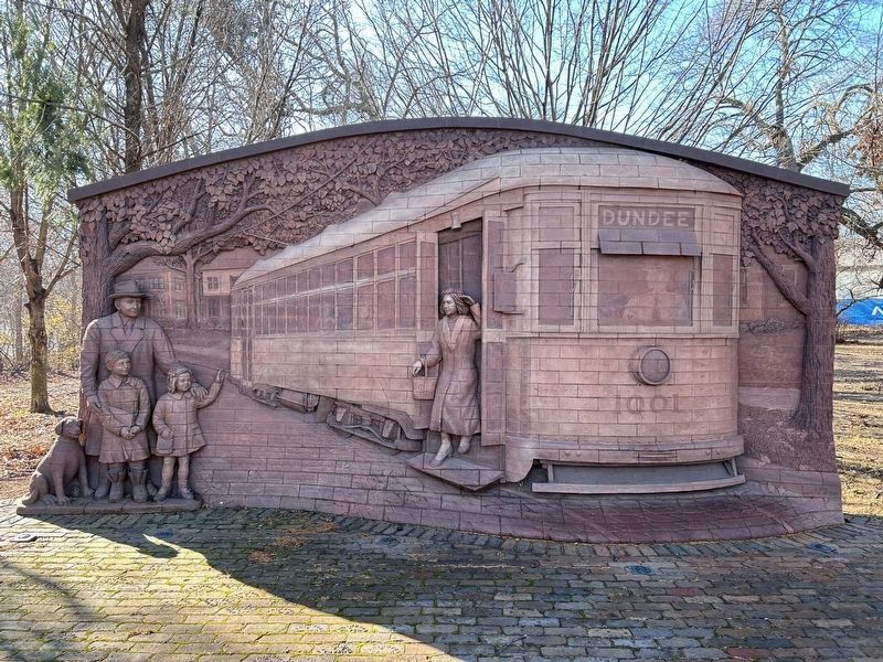 Dundee Memorial Park Streetcar Wall image. Click for full size.