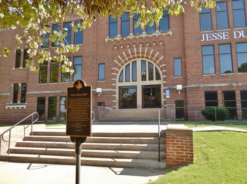 Jesse Dunn Hall Marker. Click for full size. Jesse Dunn Hall Marker image. Click for full size.