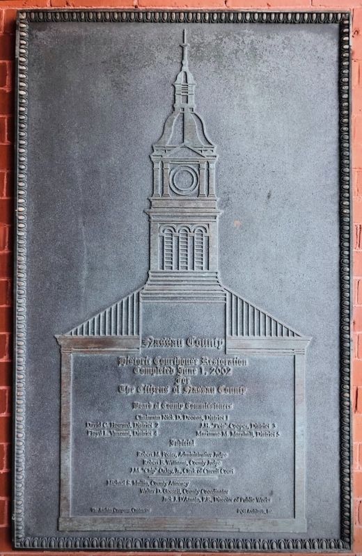 Nassau County Historic Courthouse Restoration Tablet image. Click for full size.