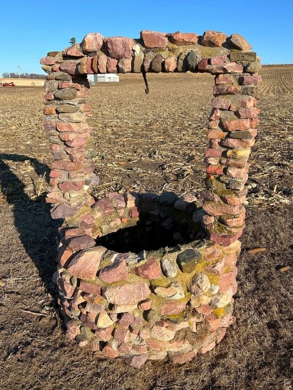 Stone Well. Click for full size. Stone Well image. Click for full size.