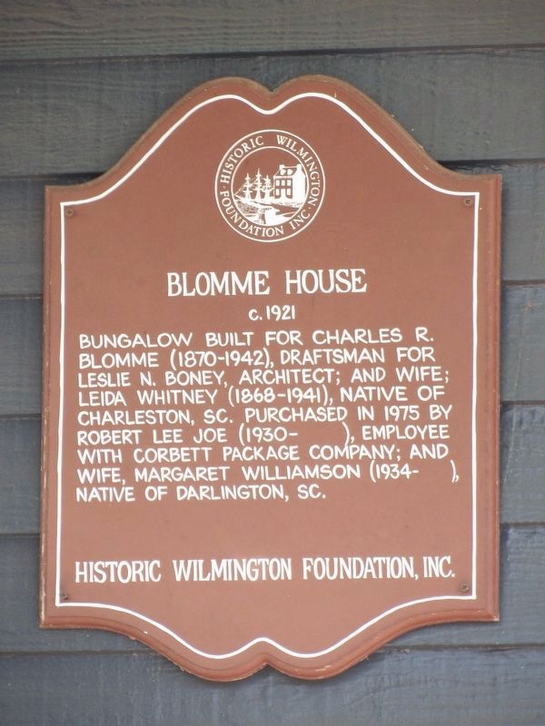 Blomme House Marker. Click for full size. Blomme House Marker image. Click for full size.