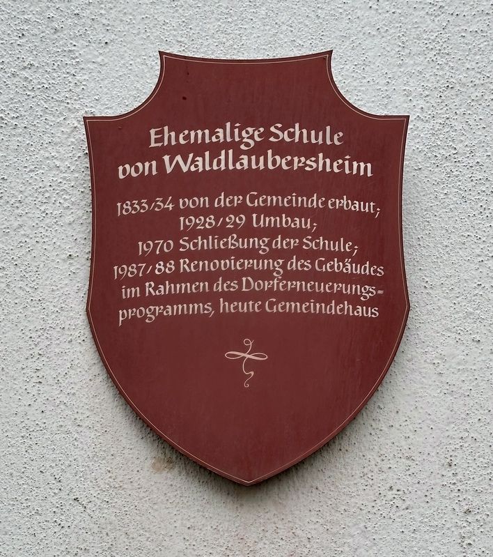 Ehemalige Schule von Waldlaubersheim / Former Waldlaubersheim School Marker image. Click for full size.