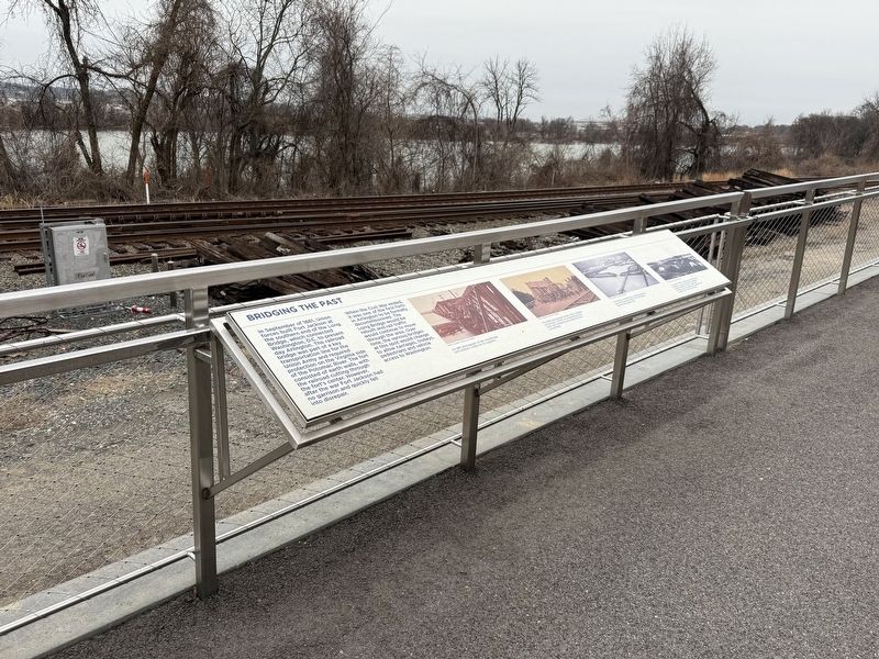 Bridging the Past Marker. Click for full size. Bridging the Past Marker image. Click for full size.