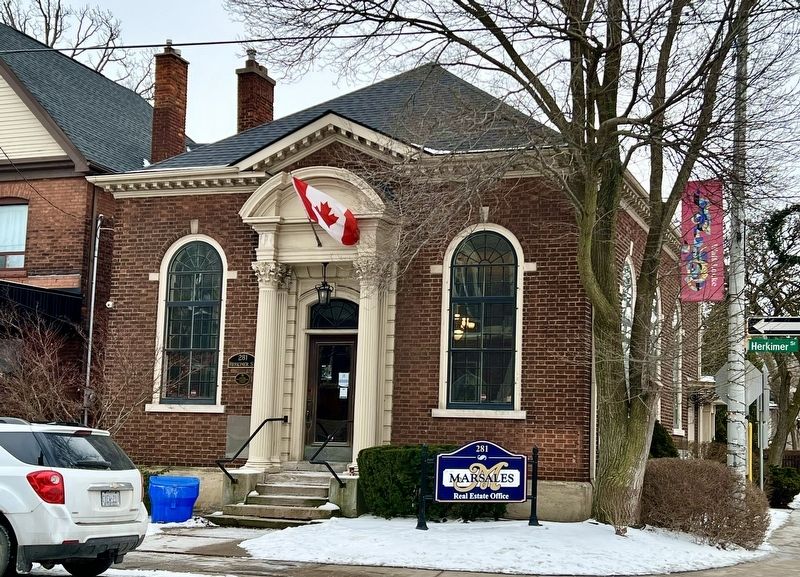 Former Bank of Hamilton Locke Branch, 2025 image. Click for full size.