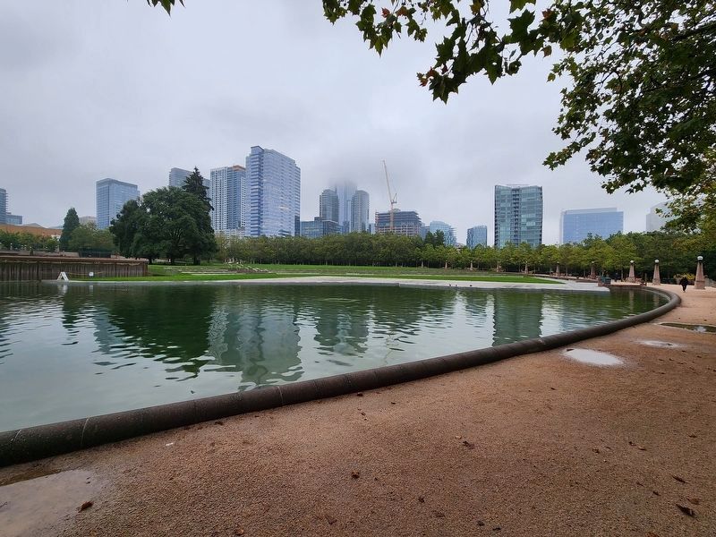 Bellevue Downtown Park image. Click for full size.