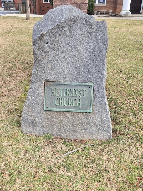 Methodist Church plaque on attached to boulder on the front lawn image. Click for full size.