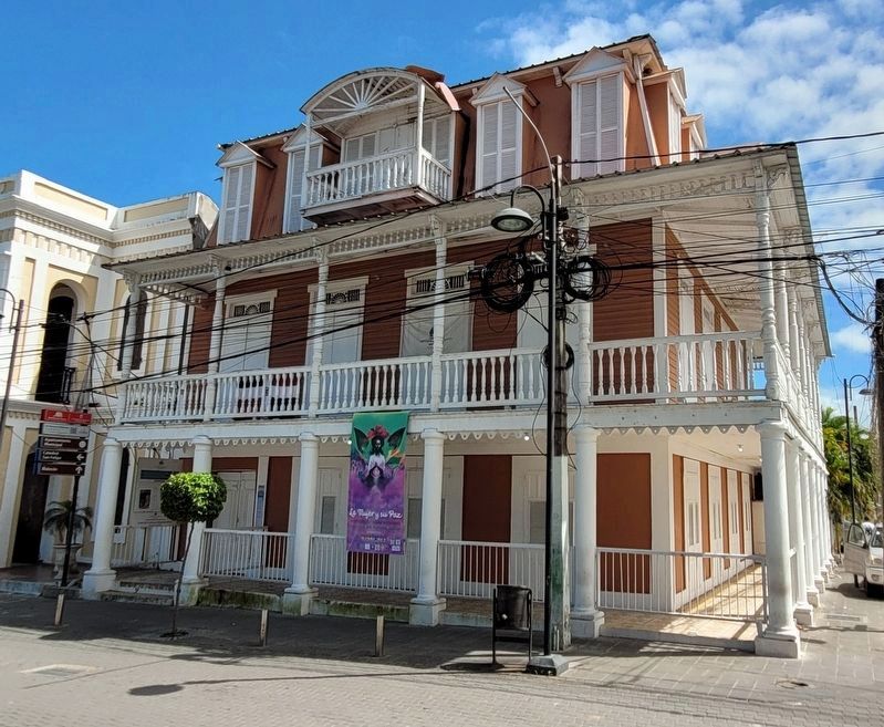 The Club Fe en el Porvenir building image. Click for full size.