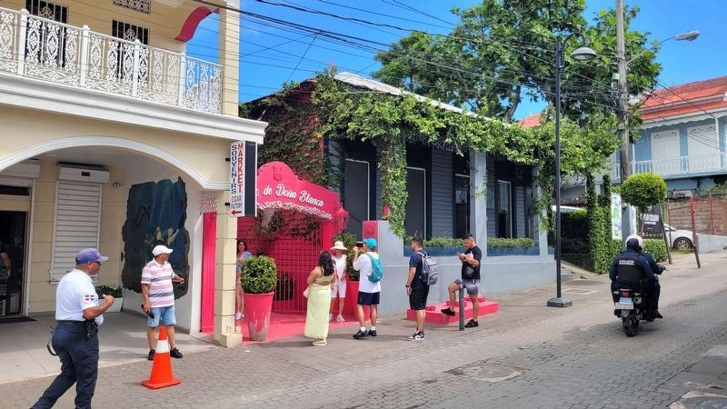 The view of the front entrance of the Paseo de Do�a Blanca image. Click for full size.