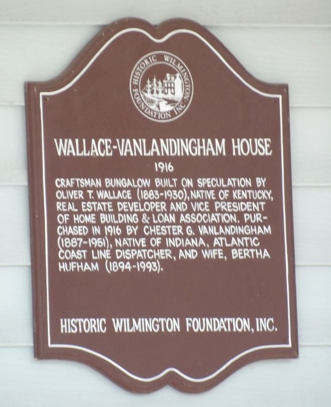 Wallace-Vanlandingham House Marker. Click for full size. Wallace-Vanlandingham House Marker image. Click for full size.